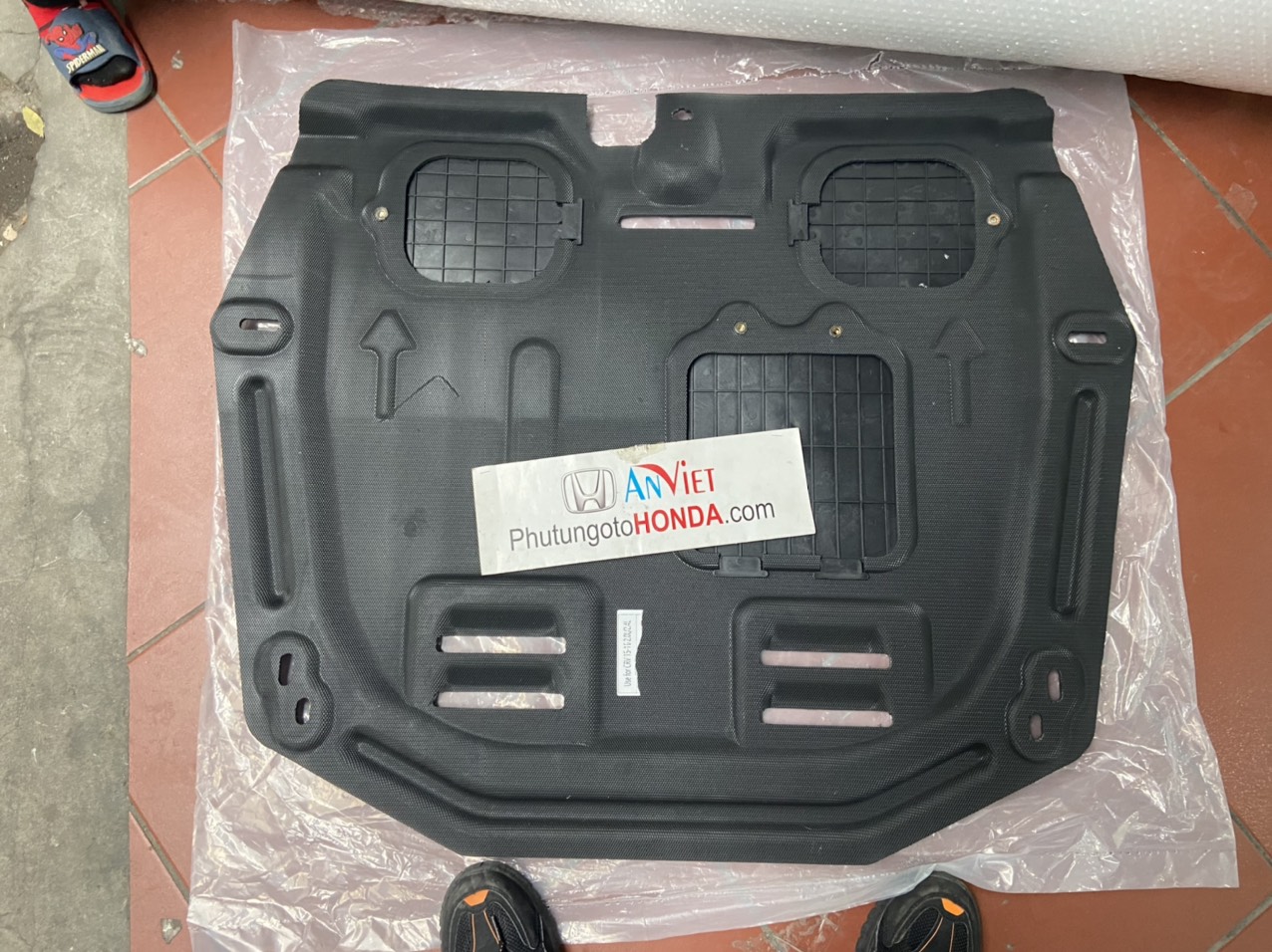 Chắn bùn gầm động cơ xe Honda CRV 2016-2017